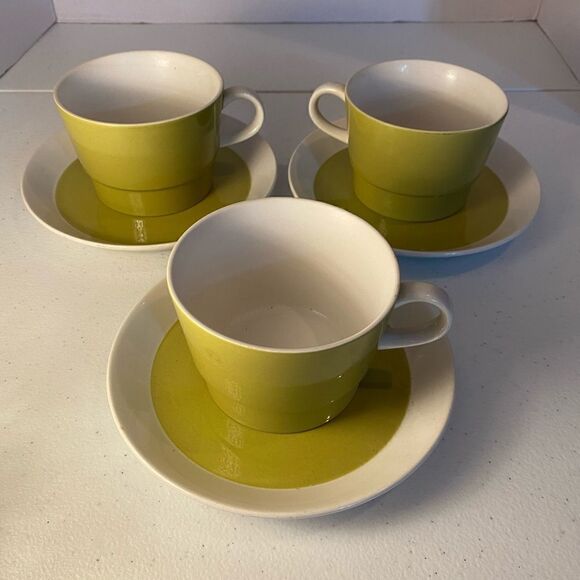 3 vintage premiere deluxe 0940 cups and saucers made in Japan mid century modern - Picture 1 of 6